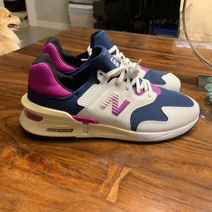 Men’s new balance shoes
